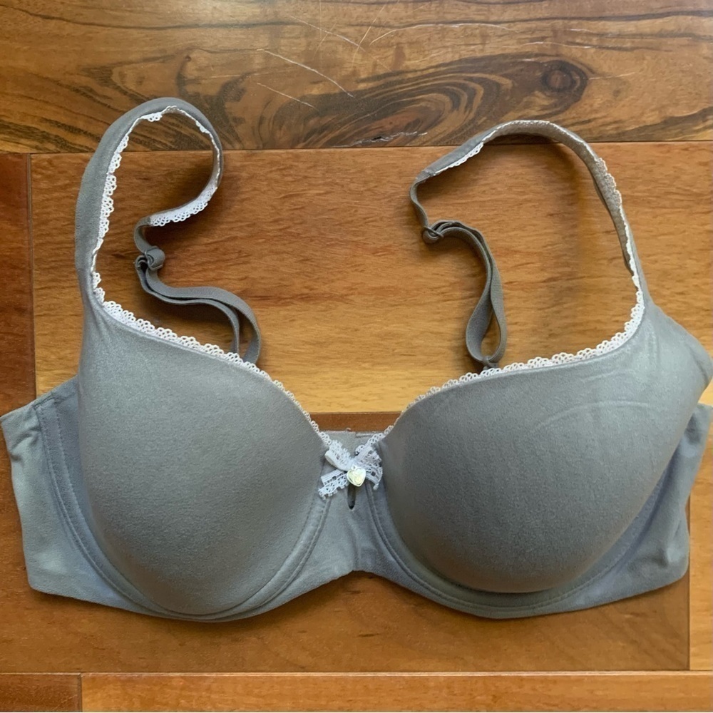 Victoria’s Secret Body Lined Demi Bra
